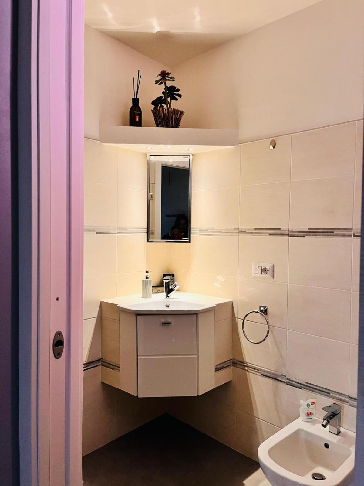 Nice Apartments In The Historic Center Verbania Luaran gambar