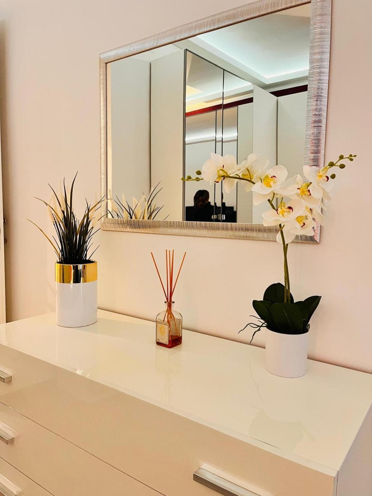 Nice Apartments In The Historic Center Verbania Luaran gambar
